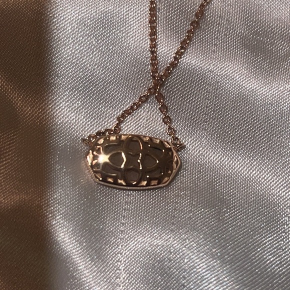 Kendra Scott Rose Gold Sparkle Pendant Necklace - Picture 3 of 4